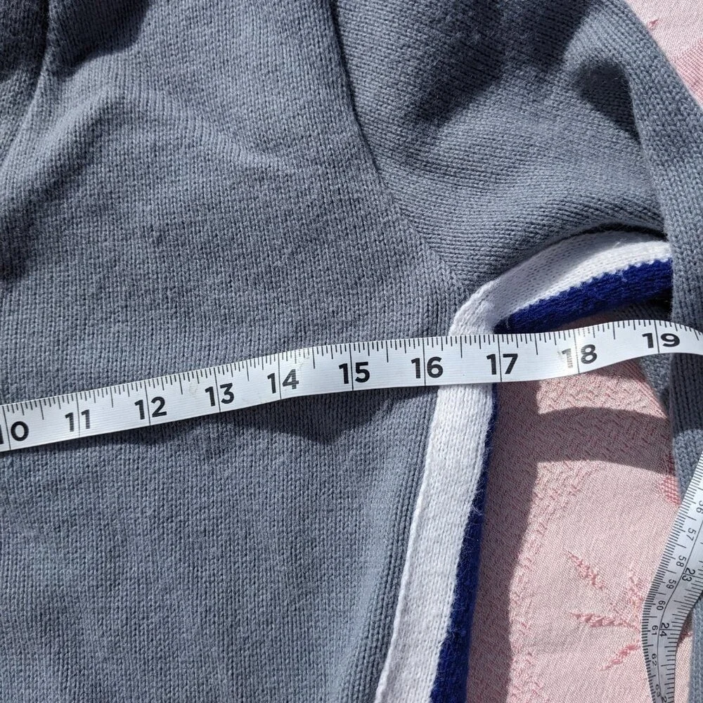 Vintage 70s Cheerleading Varsity Sweater 34 XS Gray Blue Striped V Neck Cheer - Picture 6 of 14